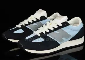 New Balance 471 Sneakers