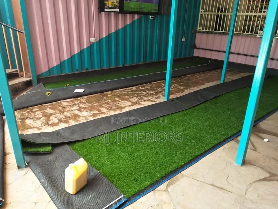 Artificial Grass Carpet With Expert Supply Installation