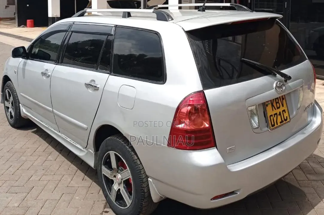 Toyota Corolla Fielder 2006