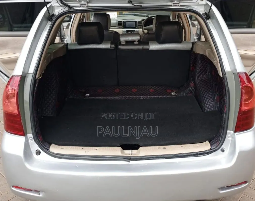 Toyota Corolla Fielder 2006