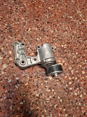 4GR (2wd)Belt Tensioner