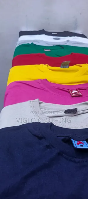 Wholesale Adults Round Necks
