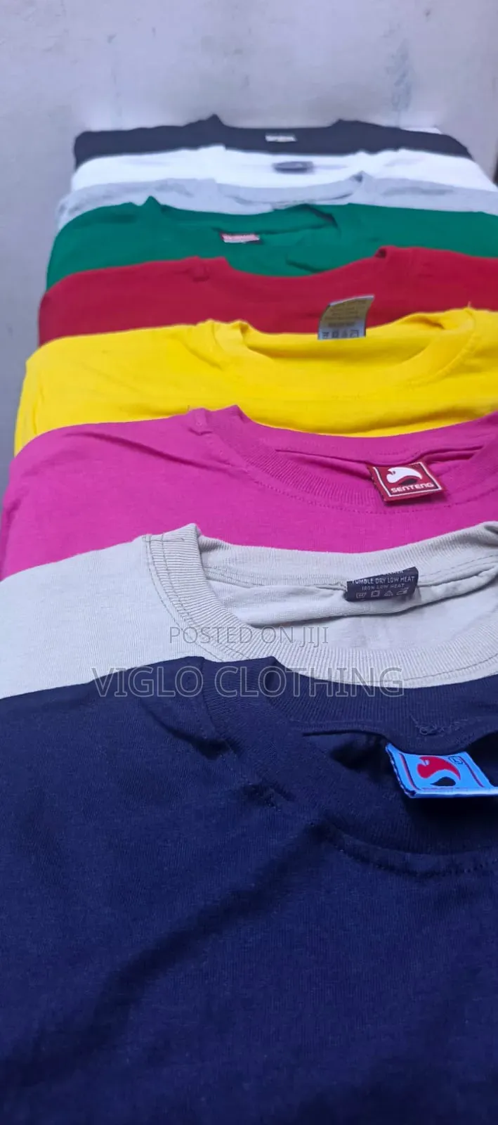 Wholesale Adults Round Necks