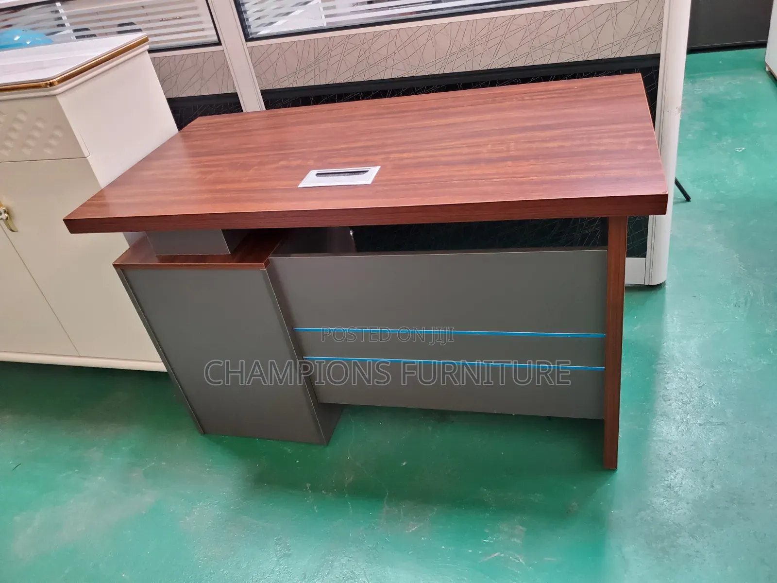 1.2M Office Desk With Drawers