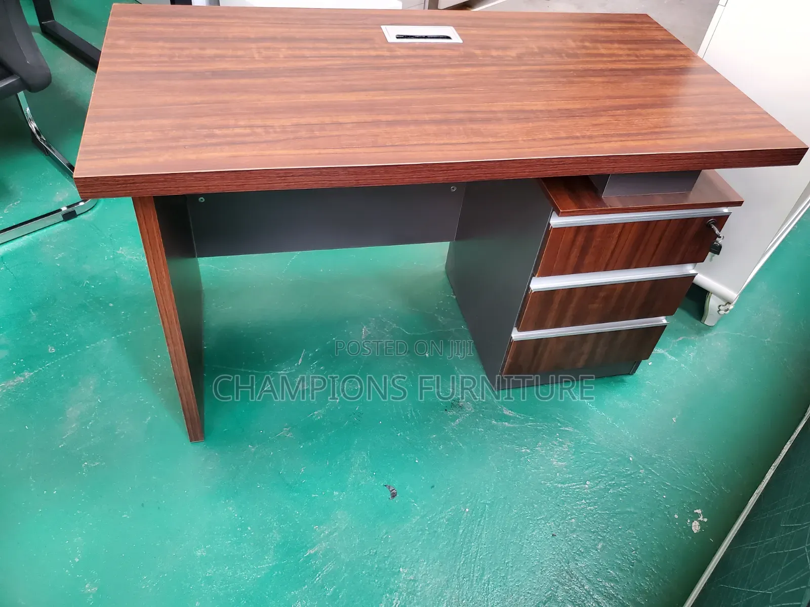 1.2M Office Desk With Drawers