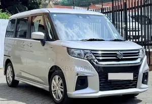 Suzuki Solio Bandit Hybrid MV 2021 Silver