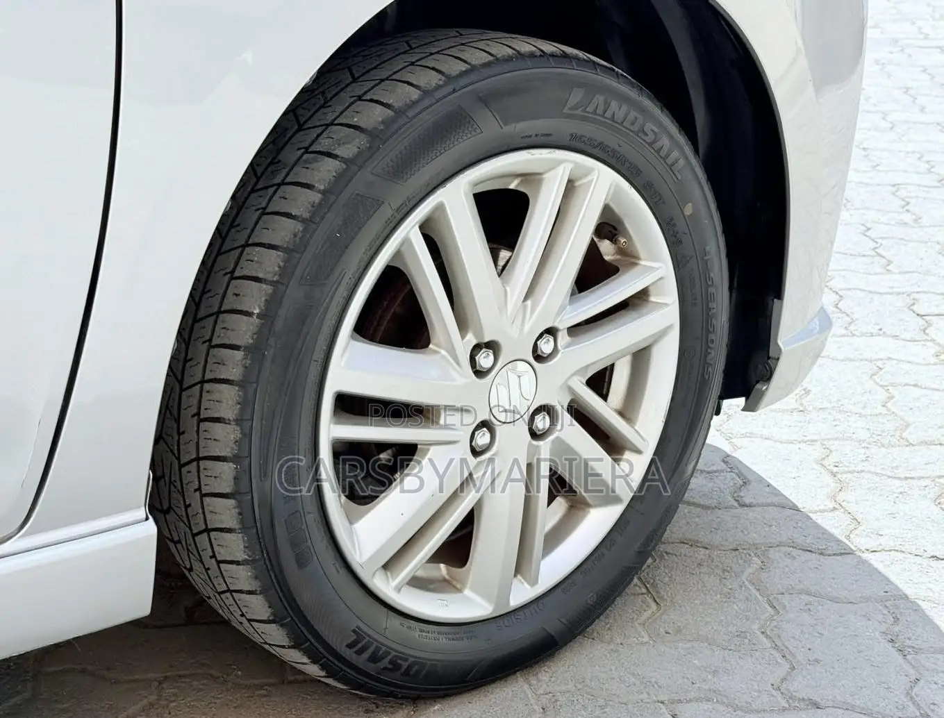 Suzuki Solio Bandit Hybrid MV 2021 Silver