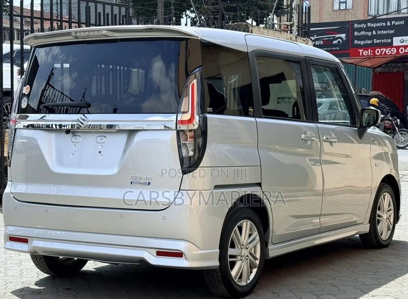 Suzuki Solio Bandit Hybrid MV 2021 Silver