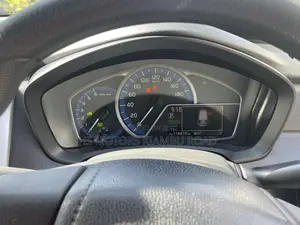 Toyota Corolla Fielder 1.5 Hybrid FWD 2020 Silver