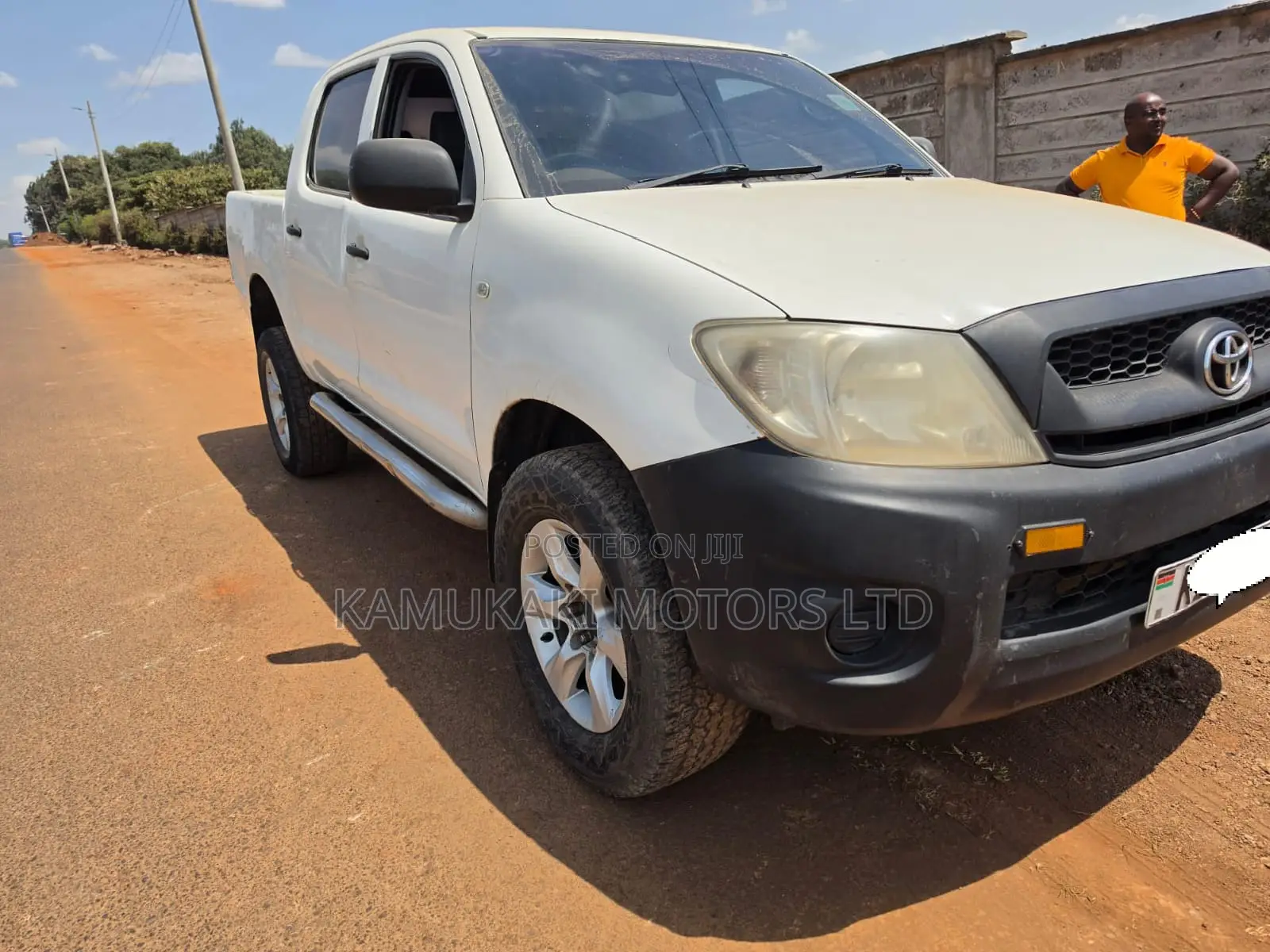 Toyota Hilux 2.5 D-4D 4X4 SRX 2010 White