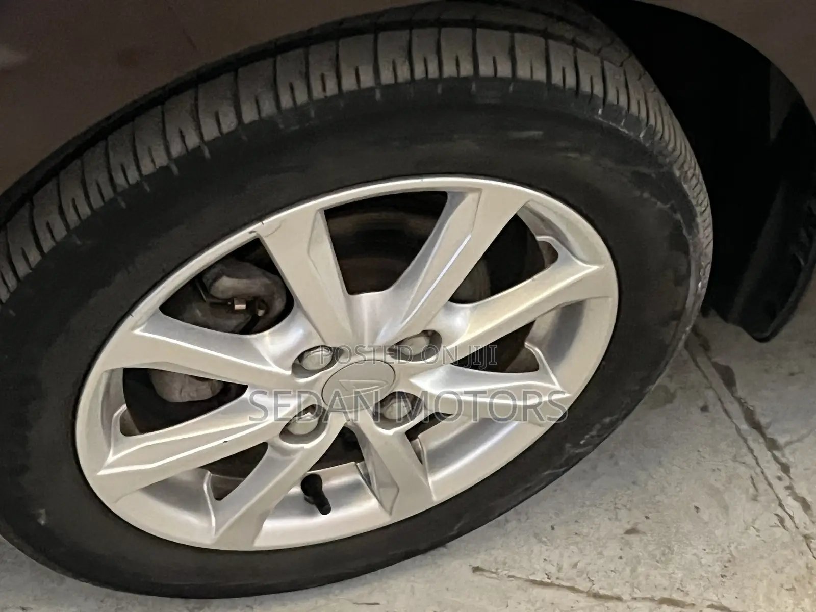 Daihatsu Move 2019 Burgundy