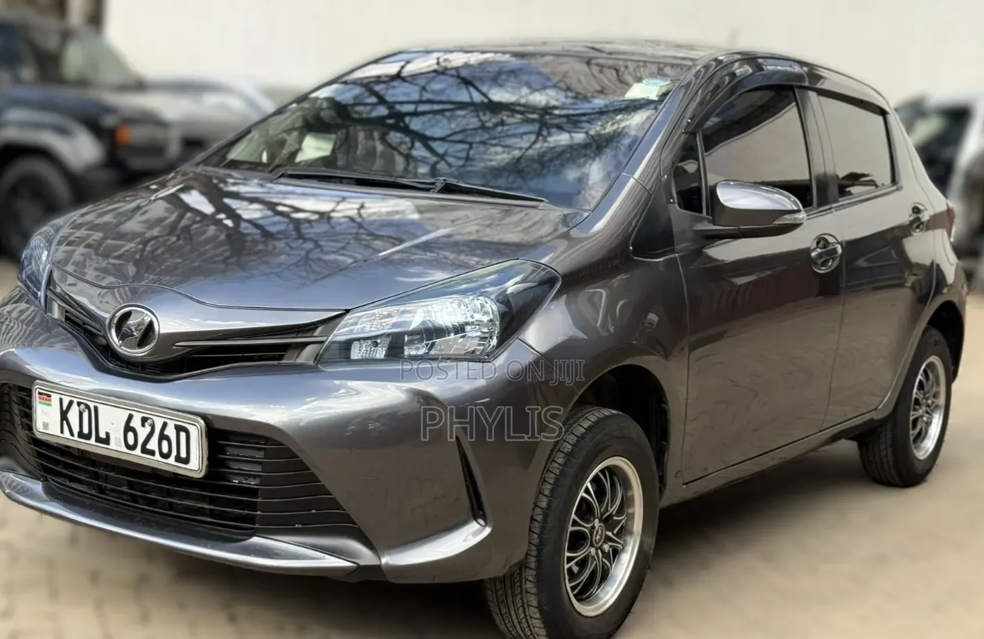 Toyota Vitz 2015 Gray