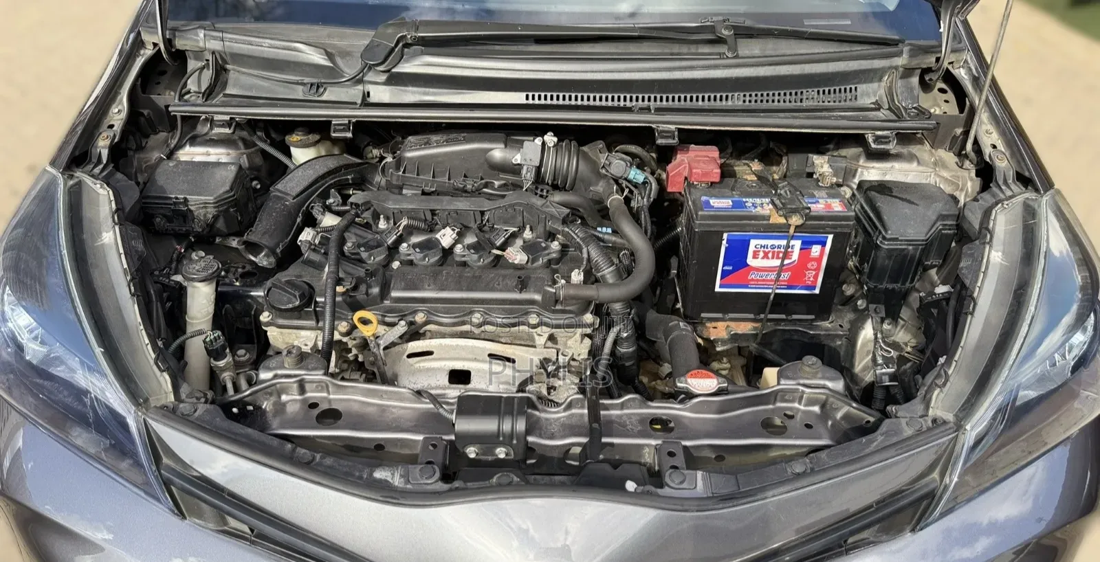 Toyota Vitz 2015 Gray