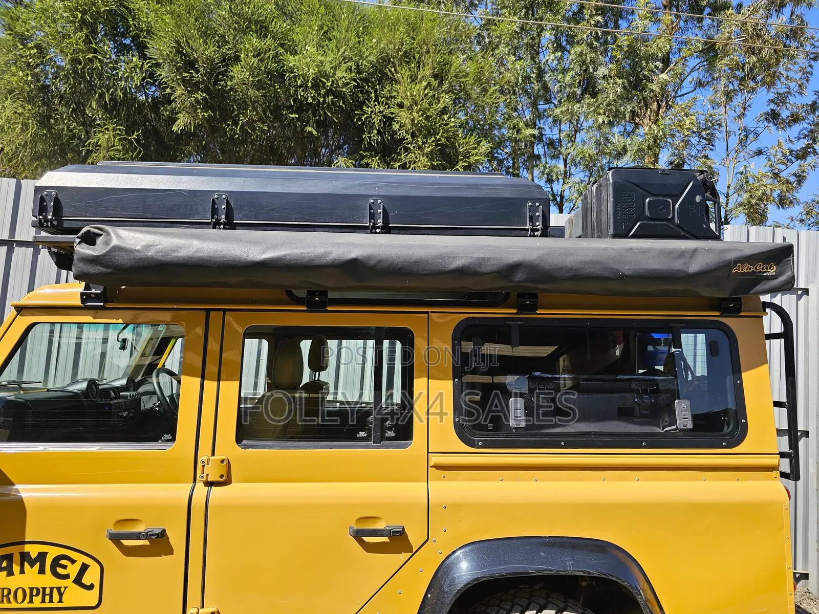 Land Rover Defender 2014 Yellow