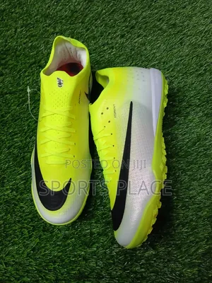 Nike Mercurial Vapor 17 Trainers - Neon Green Turf Football Edition