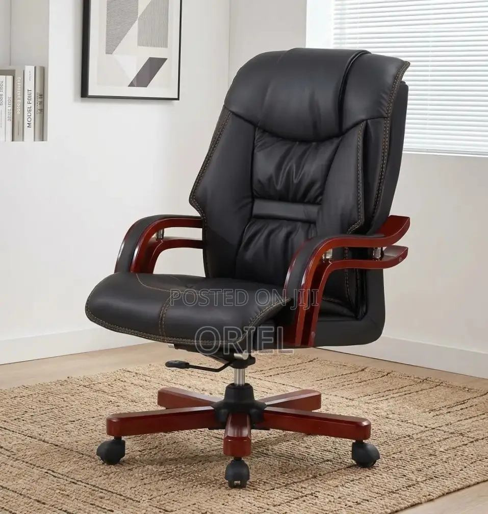 Office Chair : Director’s Executive Leather Seat