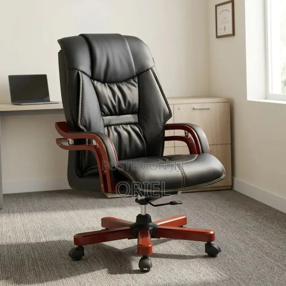 Office Chair : Director’s Executive Leather Seat