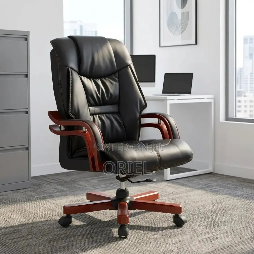 Office Chair : Director’s Executive Leather Seat