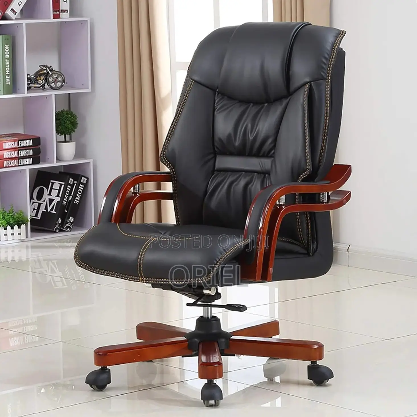 Office Chair : Director’s Executive Leather Seat