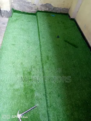 Artificial Lawn Flooring for Green and Attractive Outdoor Spaces