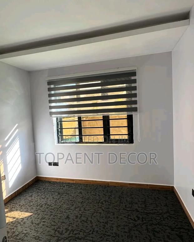 Well Fitted Window Blinds - thumbnail 2