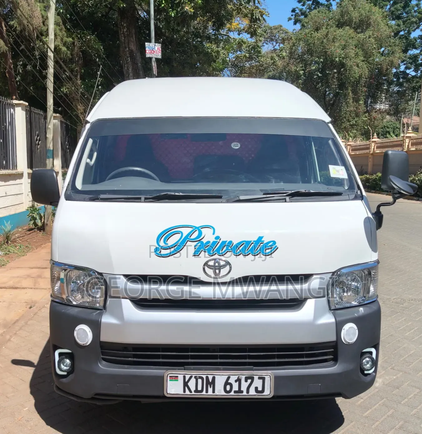 Toyota HiAce 2016 White