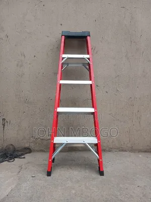 Single Fibreglass Step Ladder