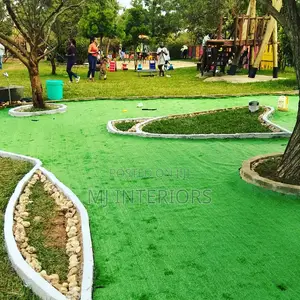 Artificial Turf Mats for Gardens, Balconies and Outdoor Entertainment
