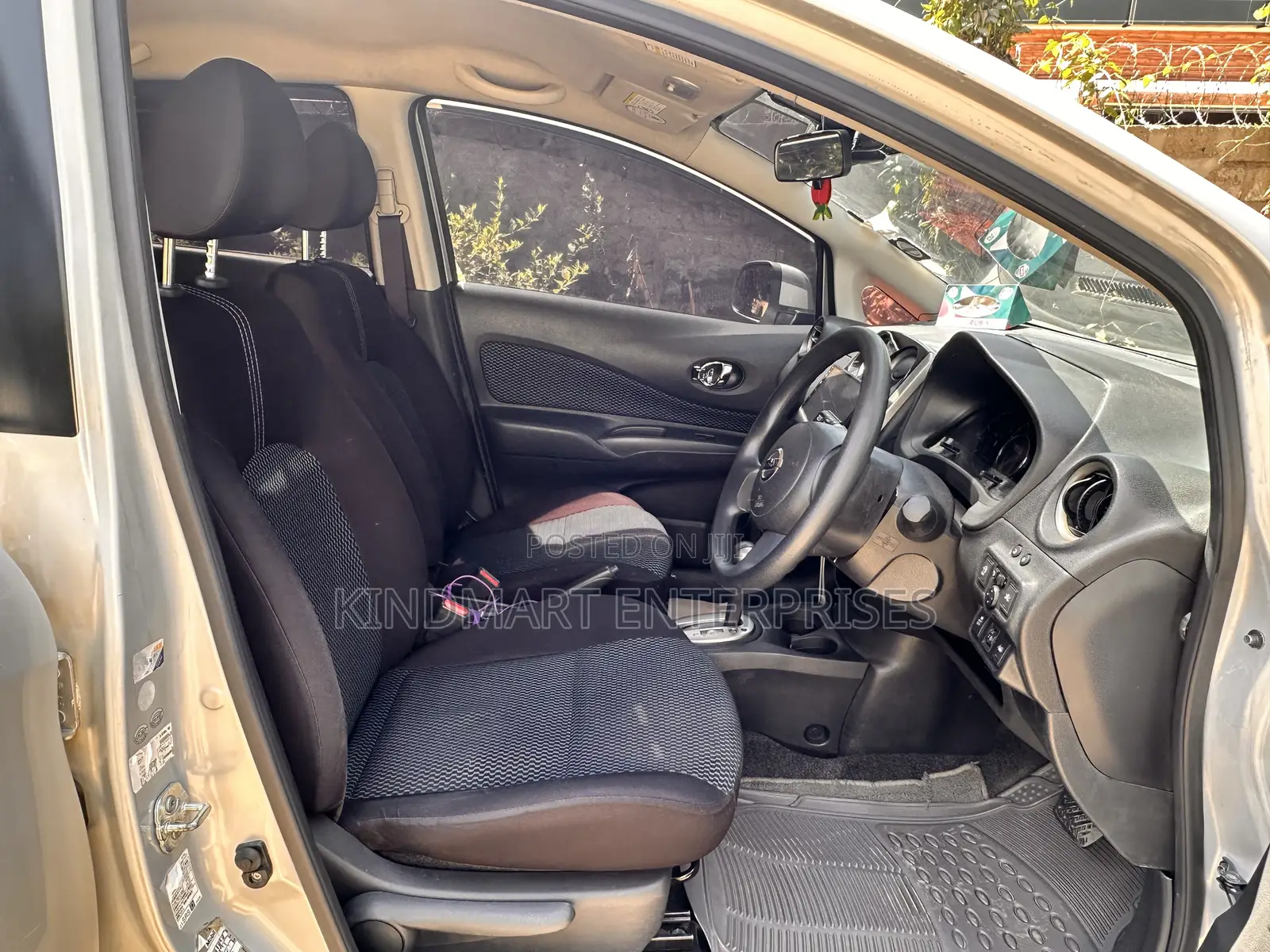 Nissan Note 2014 Silver