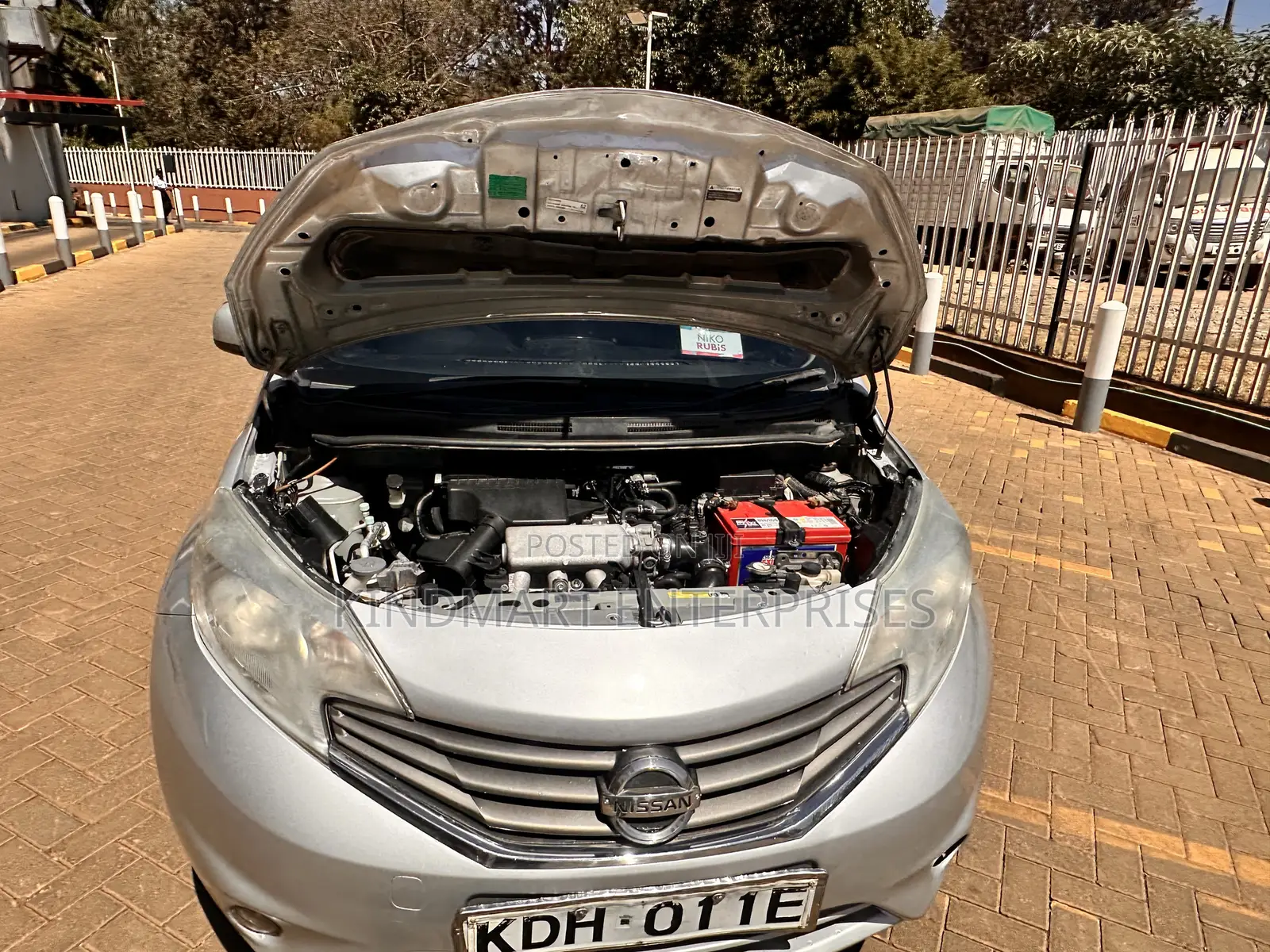 Nissan Note 2014 Silver