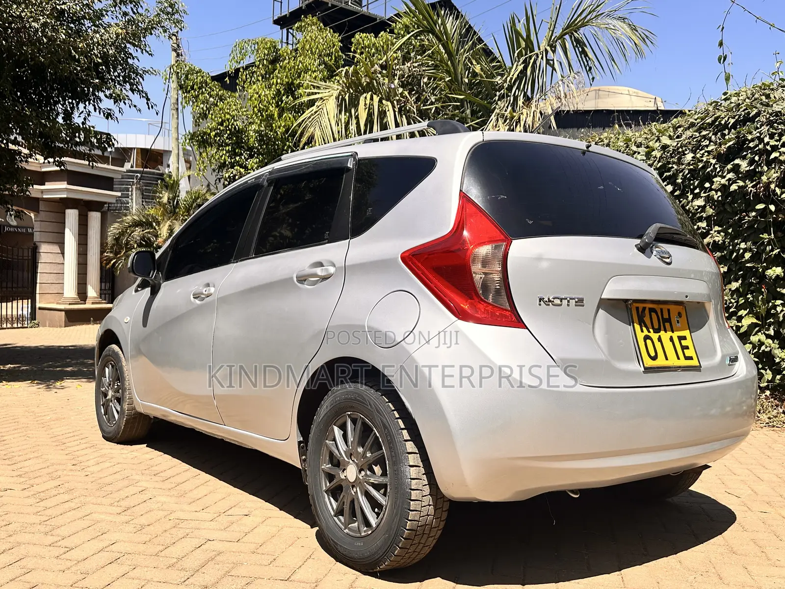Nissan Note 2014 Silver