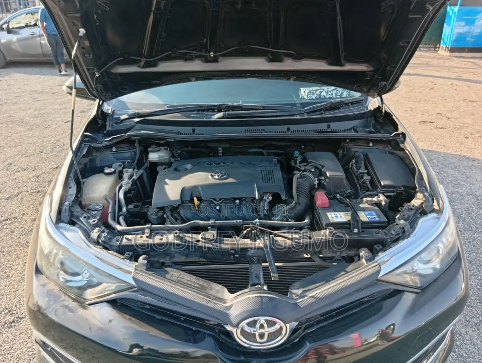 Toyota Auris 2016 Black