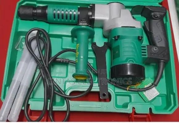 Newbeat Demolition Hammer 1050W