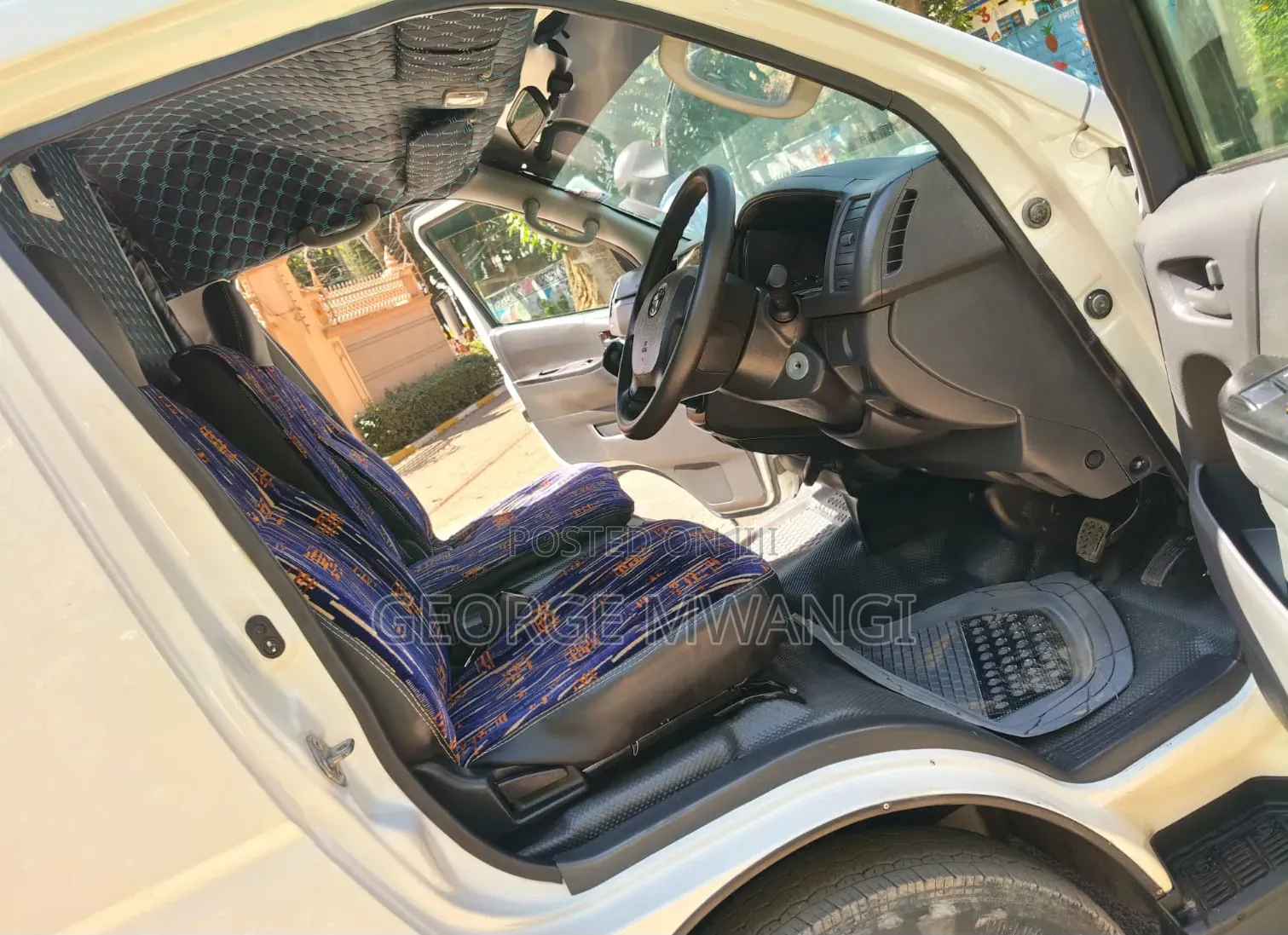 Toyota HiAce 2025 White