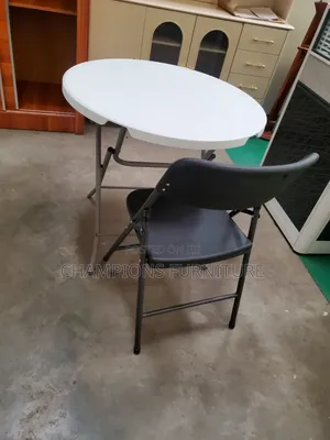 Round Folding Table and Chair