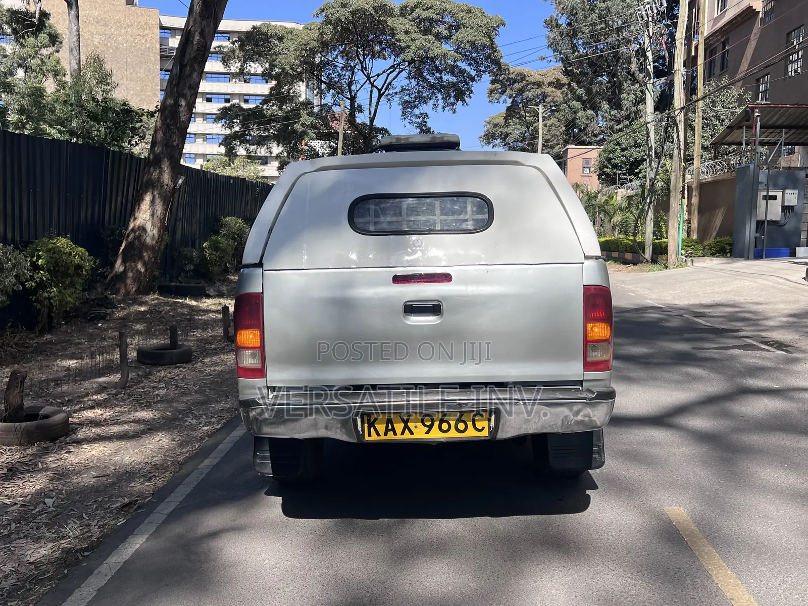 Toyota Hilux 2006 Silver
