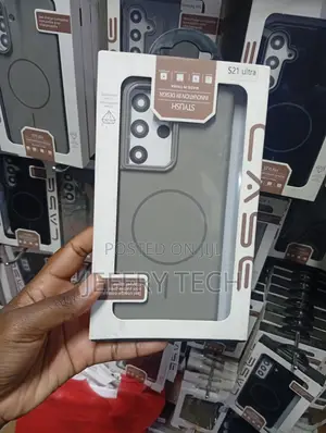 Gray Magnetic Matte Phone Case for the Samsung Galaxy S21 Ultra