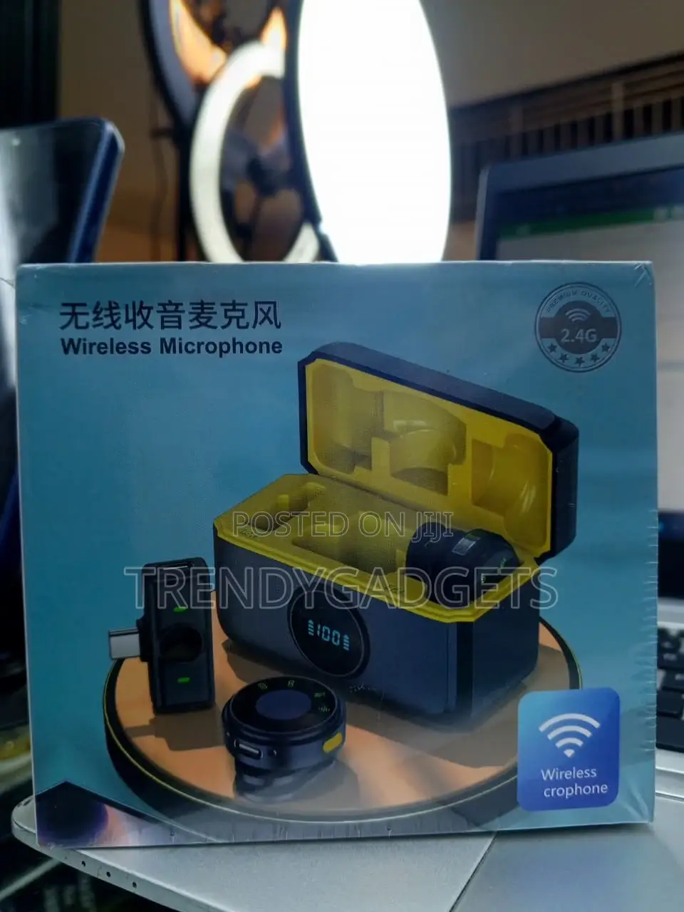 Dual Wireless Clip-on Microphone With Type-C Receiver
