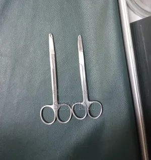 Stitch Removing Scissors