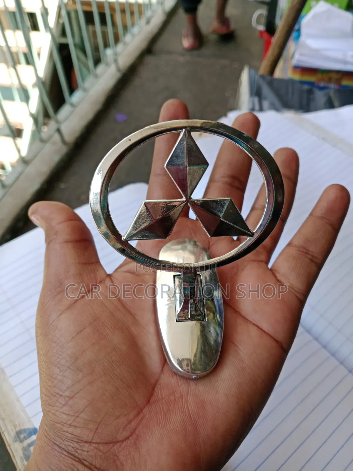 Mitsubishi Bonnet Logo With Water,rust _ Resistant Metal