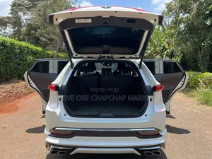 Toyota Harrier 2022 White