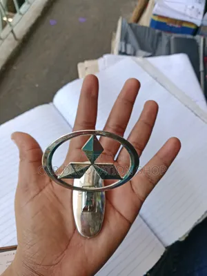 Mitsubishi Front Hood Bonnet Ornament Emblem