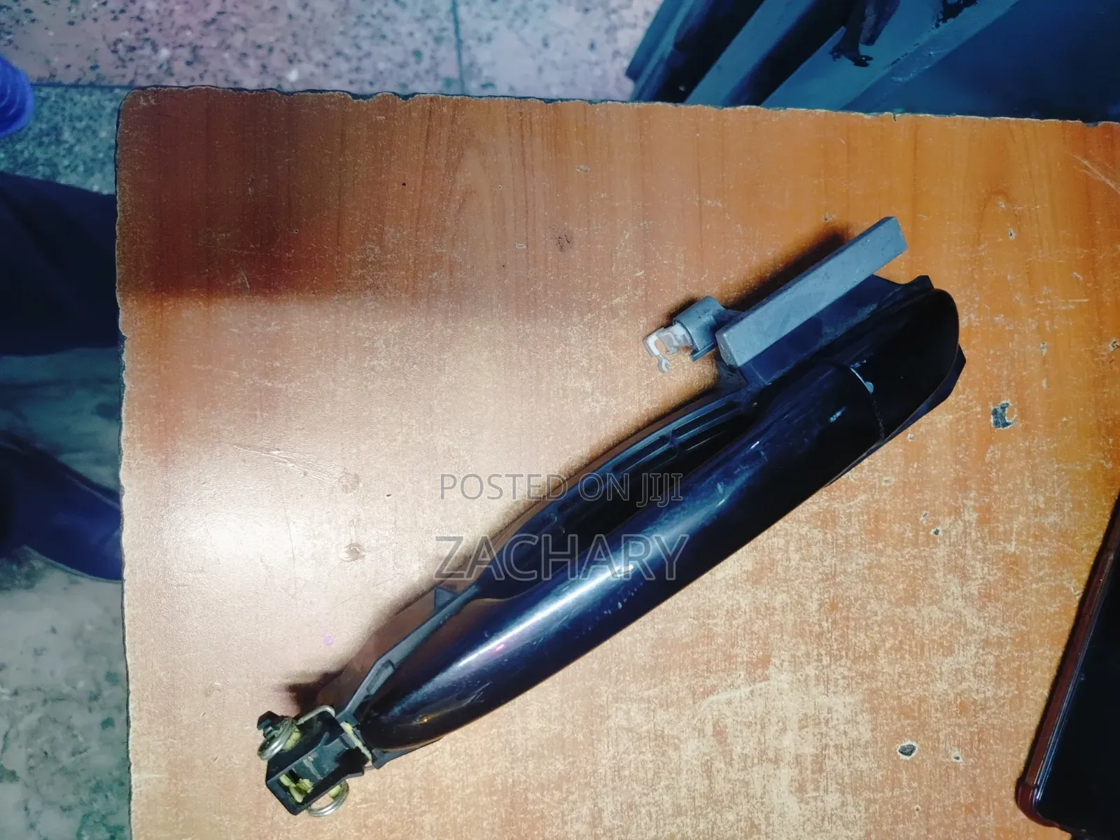 Mazda Axela Door Hundle