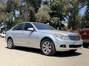Mercedes-Benz C180 2011 Silver