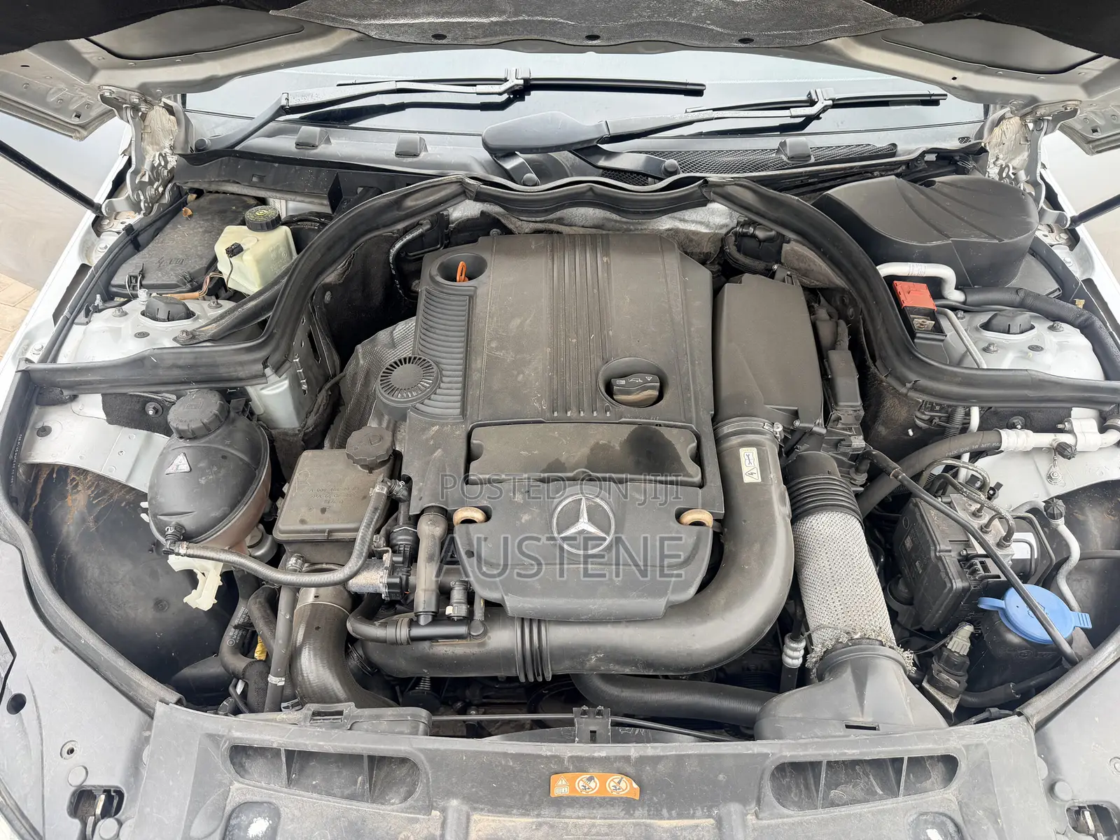 Mercedes-Benz C180 2011 Silver