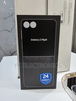 New Samsung Galaxy Z Flip8 512 GB Black