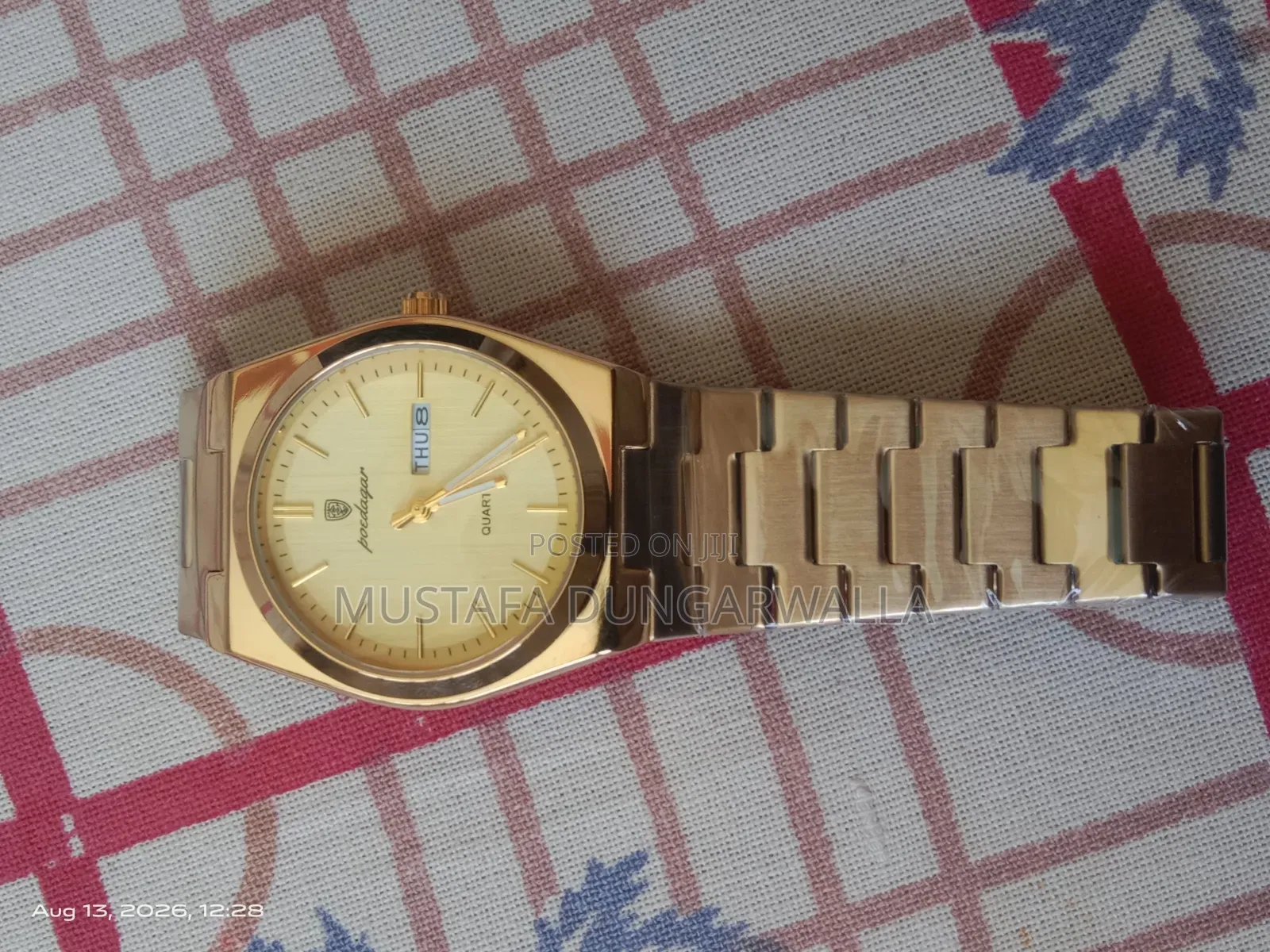 Poedagar 930 Gold Watch