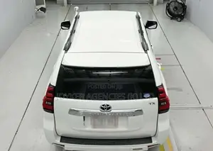 Toyota Land Cruiser Prado 2.7 2019 White
