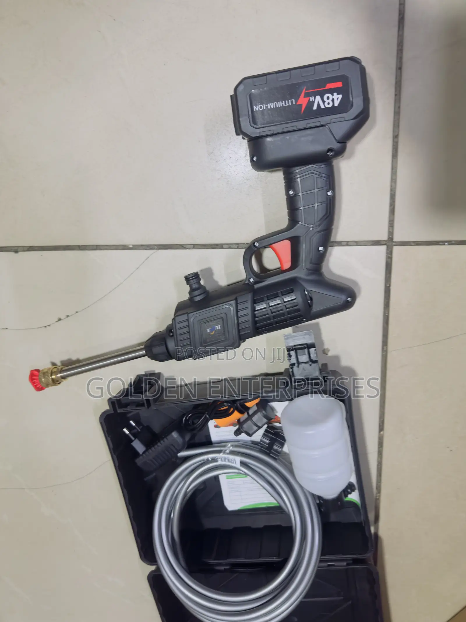 Compact High-Pressure Washer – Lightweight Easy to Use