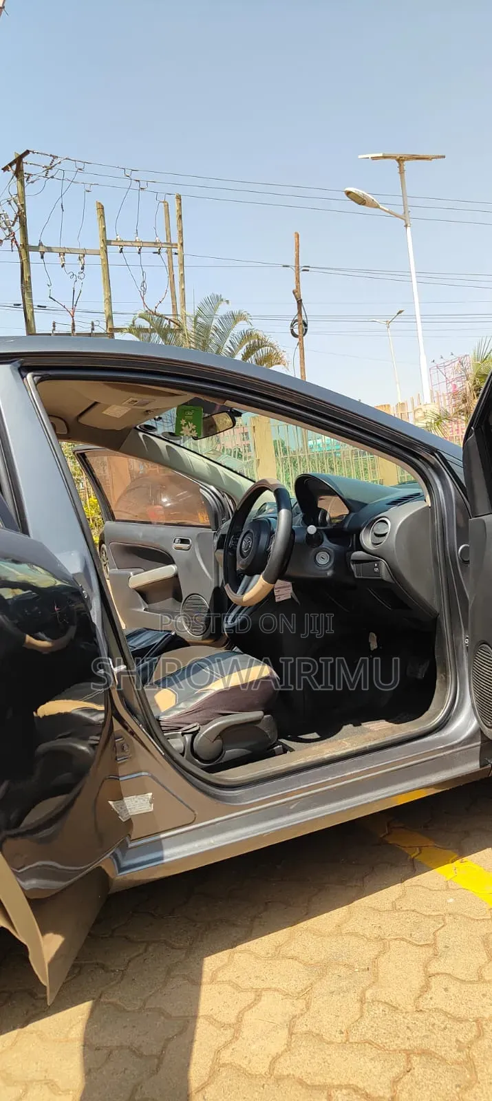 Mazda Demio 2014 Gray